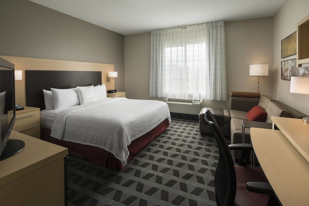TownePlace Suites by Marriott San Diego Vista - photo 3