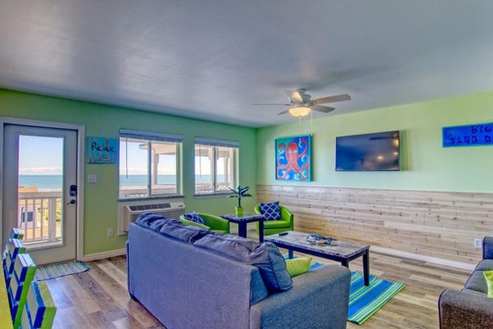Beachgate CondoSuites and Oceanfront Resort - photo 110