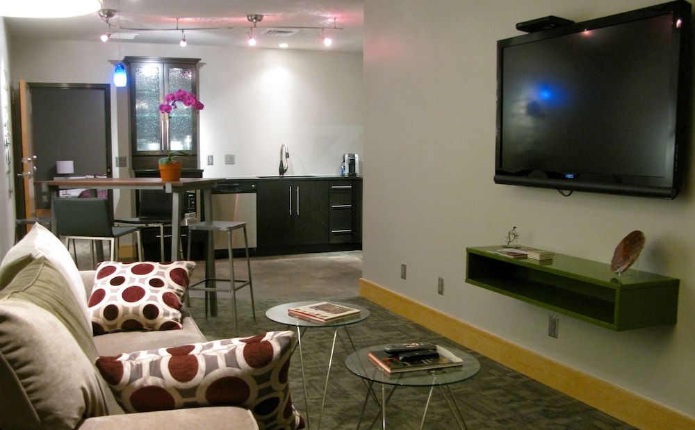 Suites at 118 - photo 19