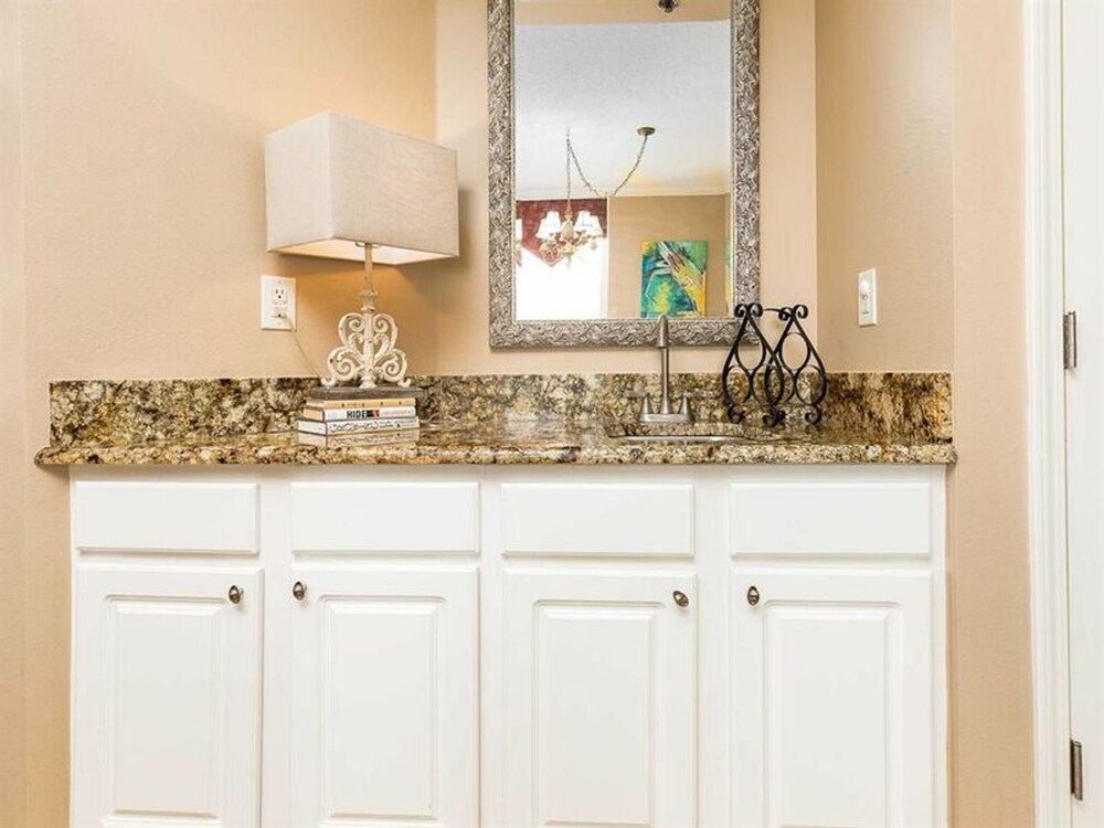 Palacio by Meyer Vacation Rentals — 4-Star Luxury Hotel in Pensacola, United States