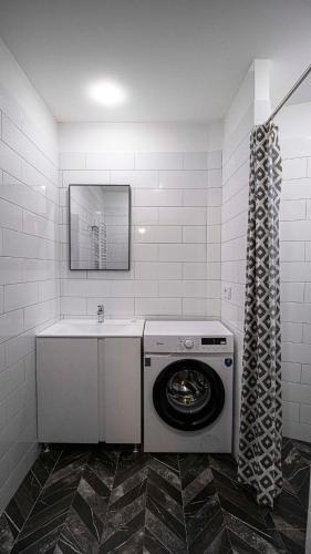 Well Located Studio Near Old Town Avlabari Wehost