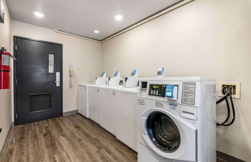 Extended Stay America Select Suites Orlando East - photo 33