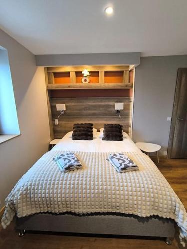 Grand Studio Place Morny Refait a Neuf in Deauville, France