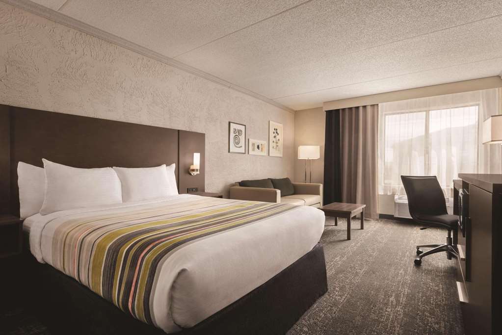Country Inn & Suites by Radisson Mt. Pleasant Racine West WI - photo 7