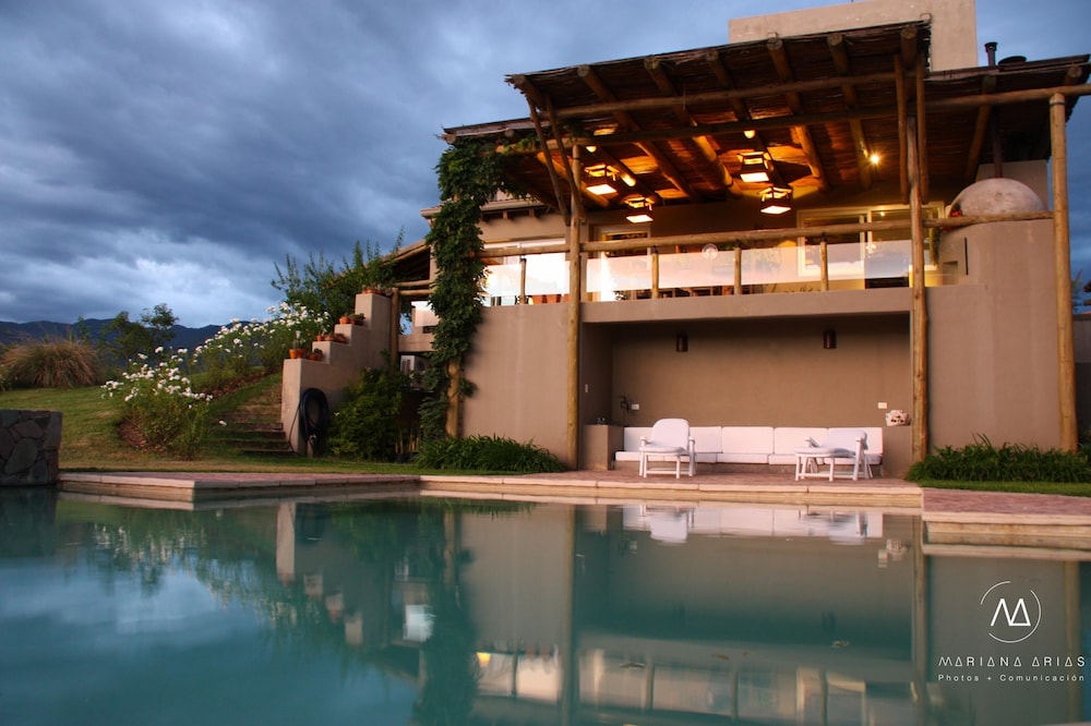 Espectacular Casa Con Increíble Paisaje — 4-Star Luxury Hotel in Salta, Argentina