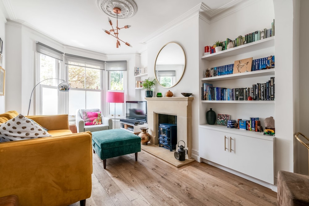 Ealing's Cozy Garden Retreat — 4-Star Luxury Hotel in London, United Kingdom