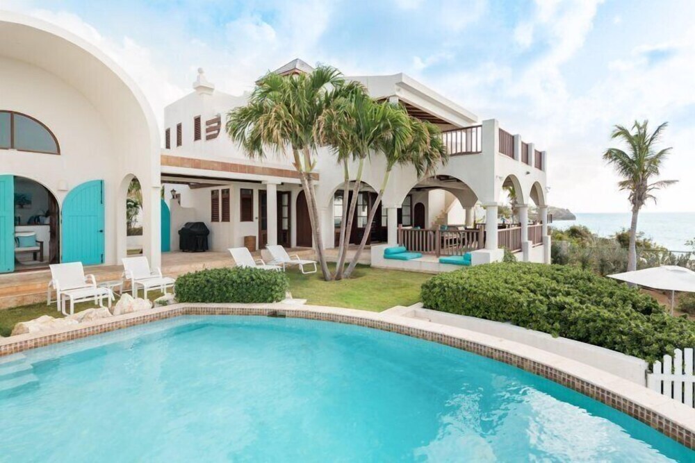 Black Pearl Villa — 4-Star Luxury Hotel in The Valley, Anguilla