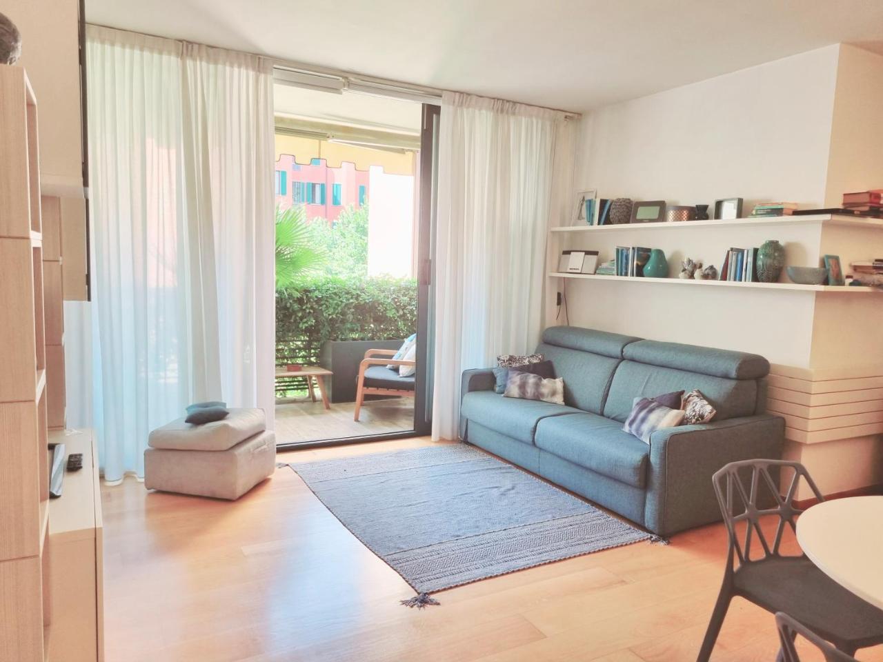 Madeleine apartments Appartamento di charme — 4-Star Luxury Hotel in Milan, Italy