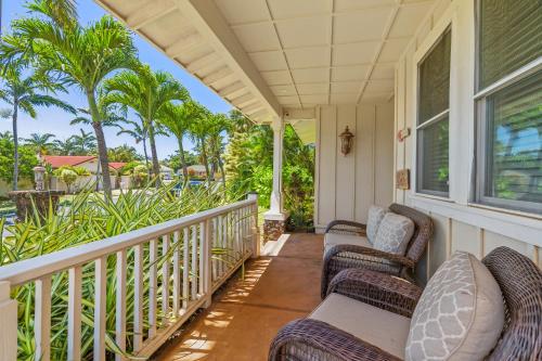 1730 Kaleka 4 Bed Poipu House Guest House walk to Beach — 4-Star Luxury Hotel in Koloa, United States