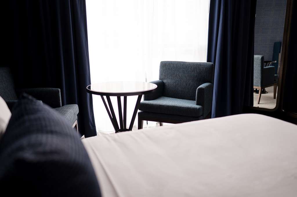 Cambria Hotel Boston Somerville - photo 18