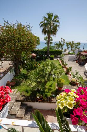 B&B L'orizzonte — 4-Star Luxury Hotel in Crotone, Italy