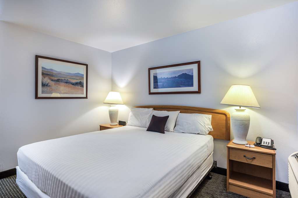 Knights Inn Yuma - photo 10