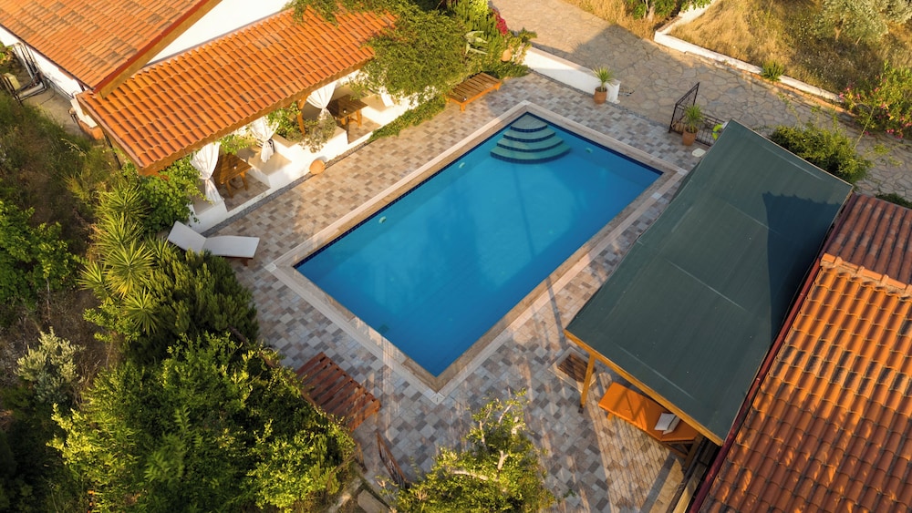 Ionia Guest House — 4-Star Luxury Hotel in Aydin, Turkey