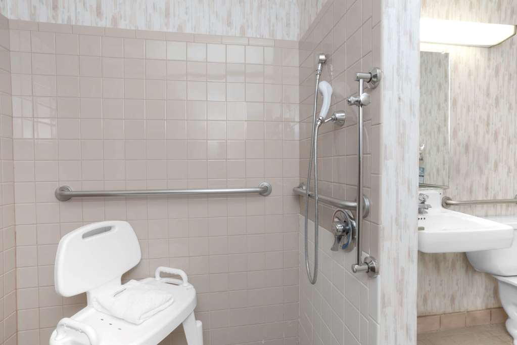 Microtel Inn by Wyndham Gallup - photo 3