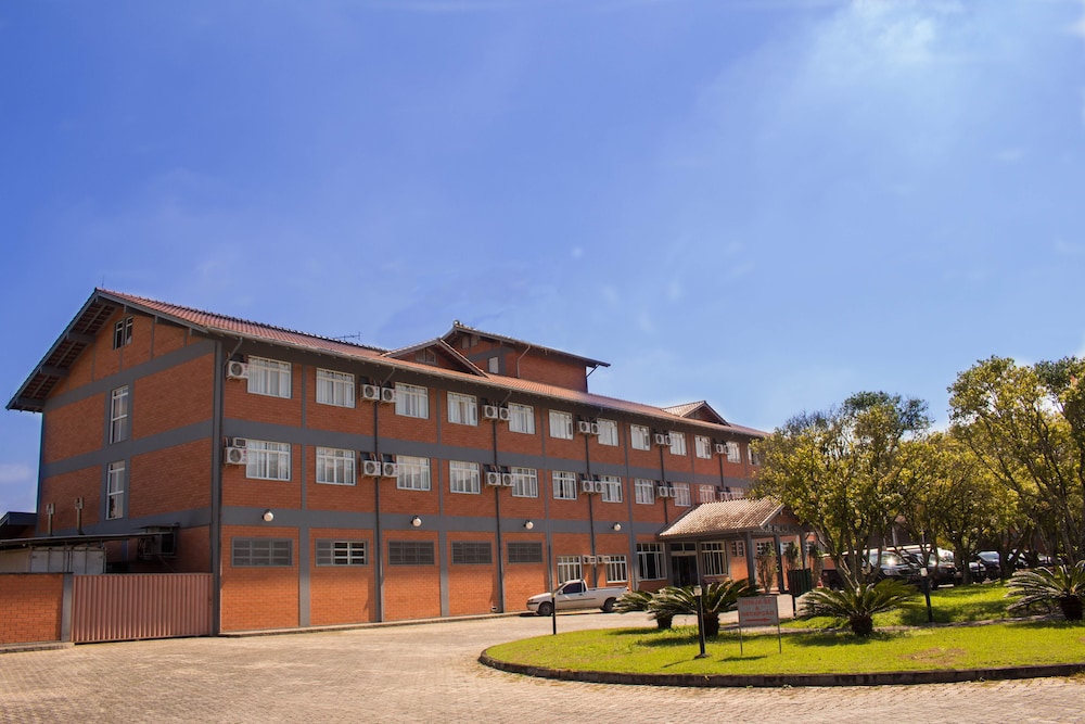 Hotel Estacao 101 Brusque — Brusque
