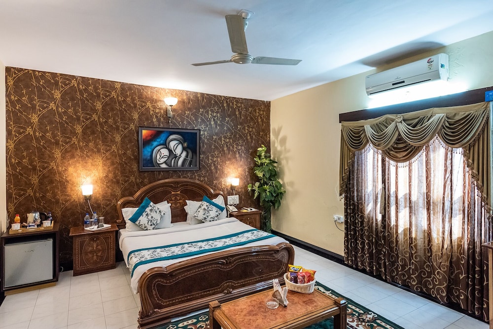 Yorkshire inn in Abu, India