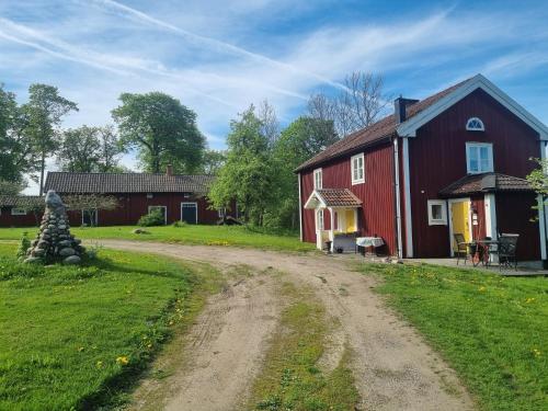 Skölvs Gård in Oerebro, Sweden