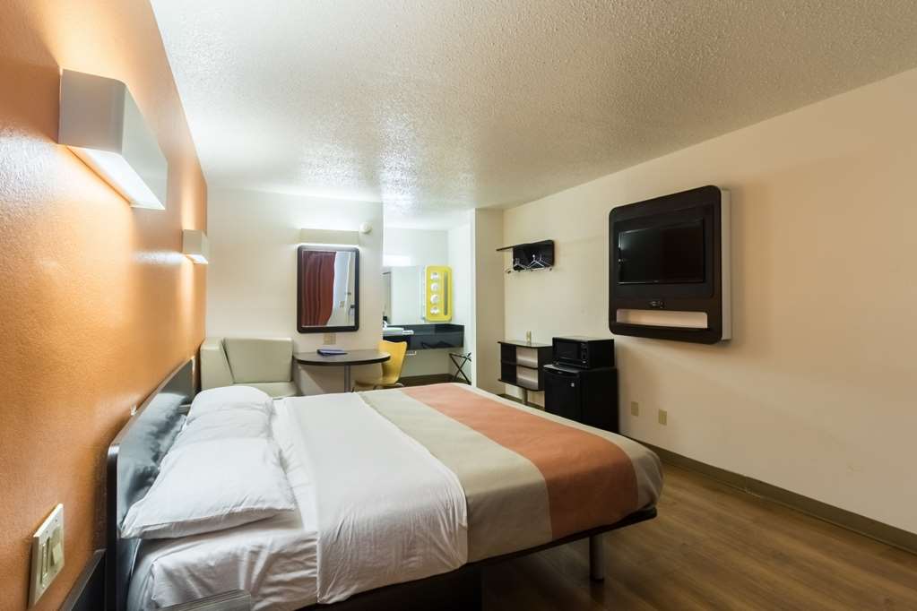 Motel 6 Crawfordsville IN - photo 10