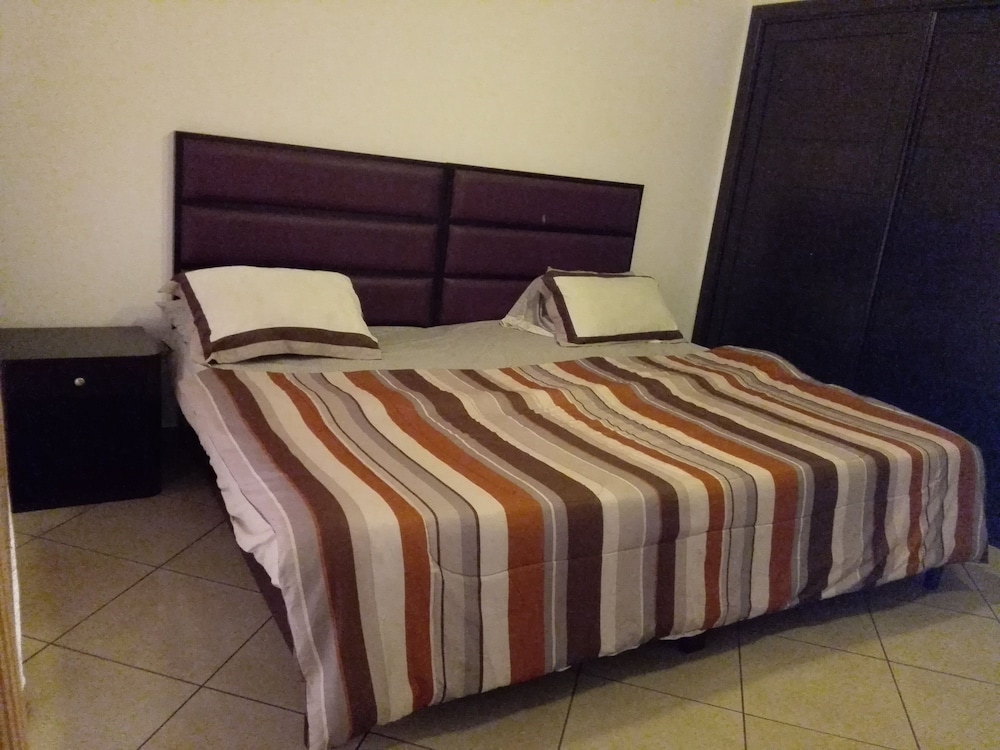 Trevi Towers — Accra — photo 3