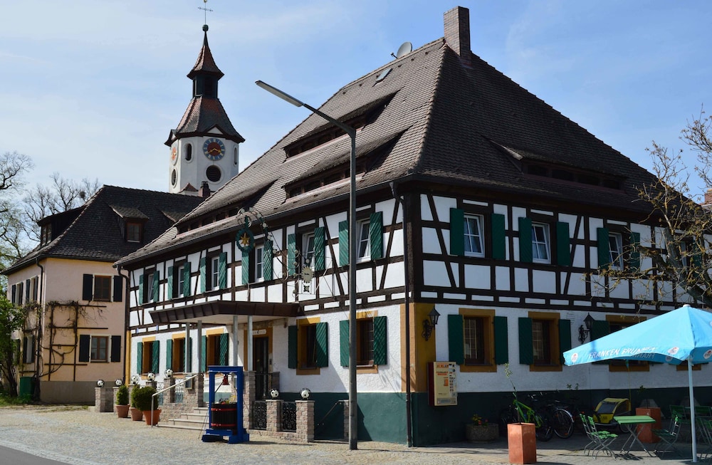 Landhotel Rangau Gasthof Brennerei — Markt Erlbach