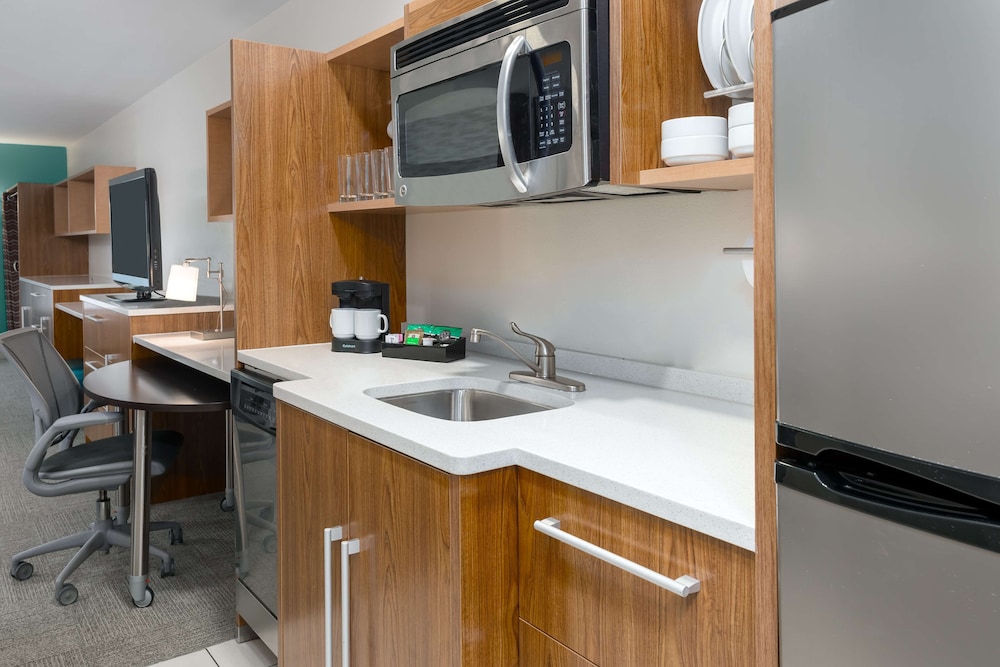 Home2 Suites by Hilton Charleston Airport Convention Center SC - photo 16