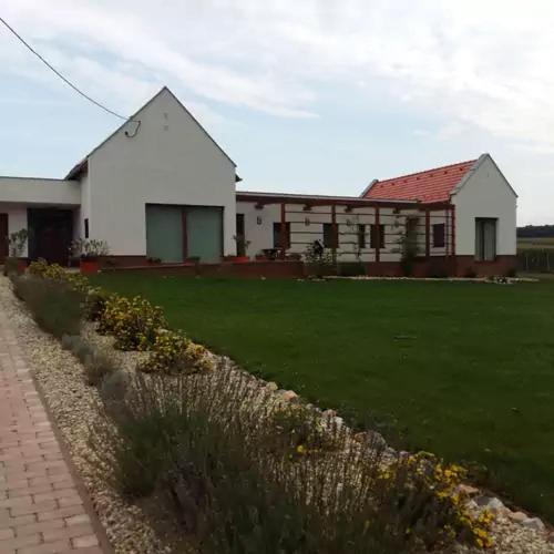 Láng Vendégház - last minute hotel in Unknown City
