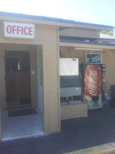 Ace Motel - photo 21