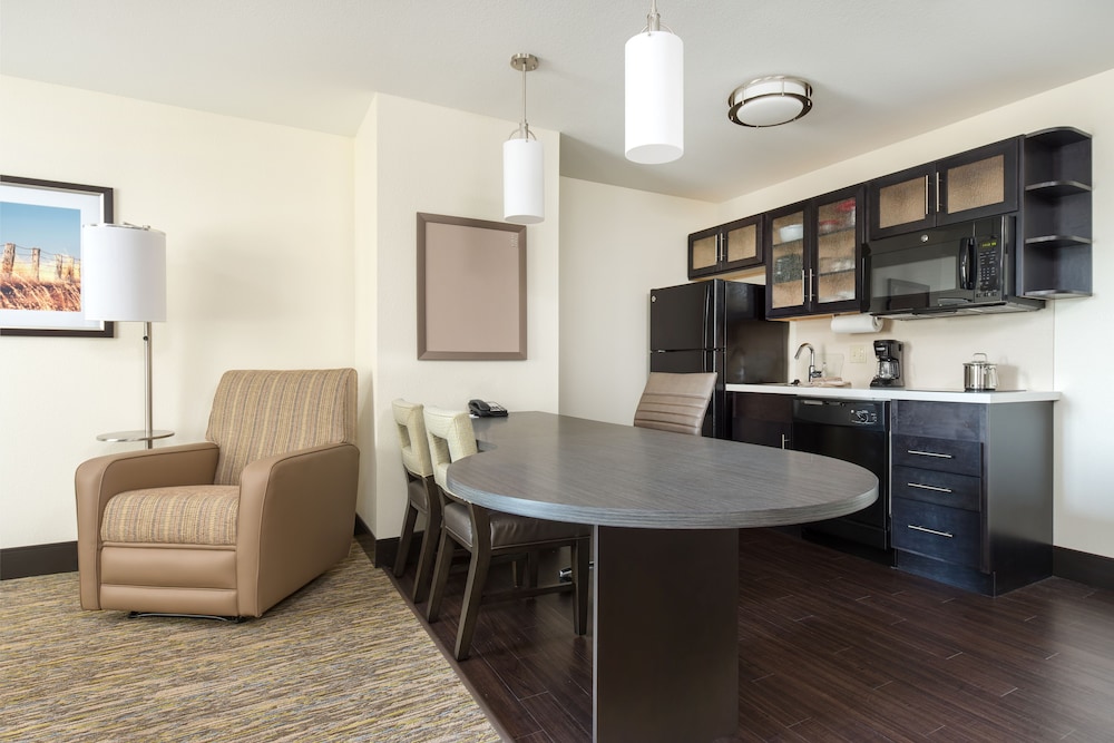 Candlewood Suites Columbia East by IHG - photo 7