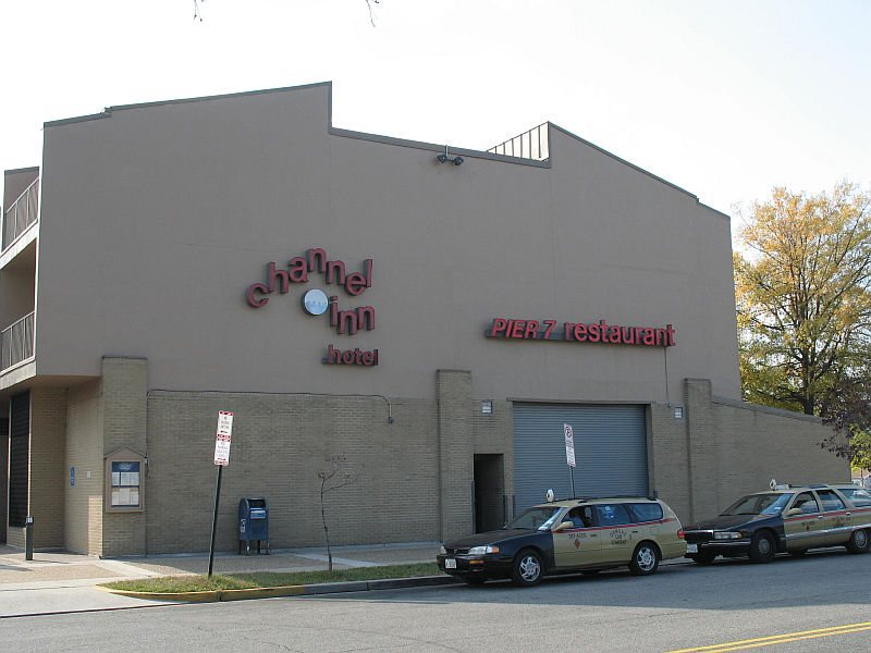Channel Inn - photo 4