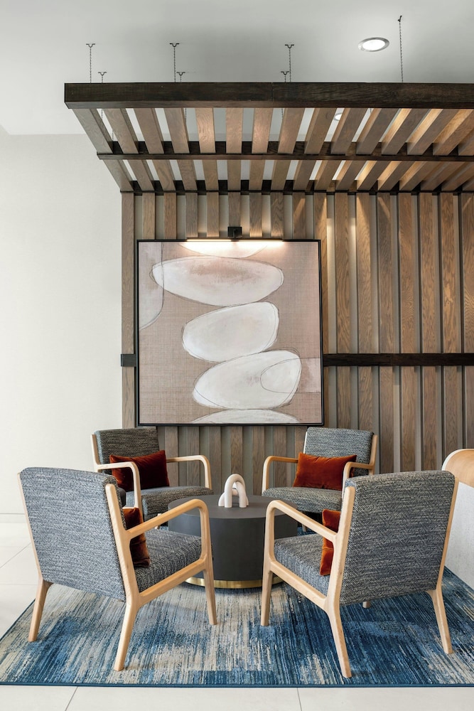 Delta Hotels by Marriott Colonial Heights - photo 5