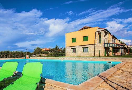 Apartment Sofia with Roof Terrace and Sea View in Gedici — 4-Star Luxury Hotel in Porec, Croatia