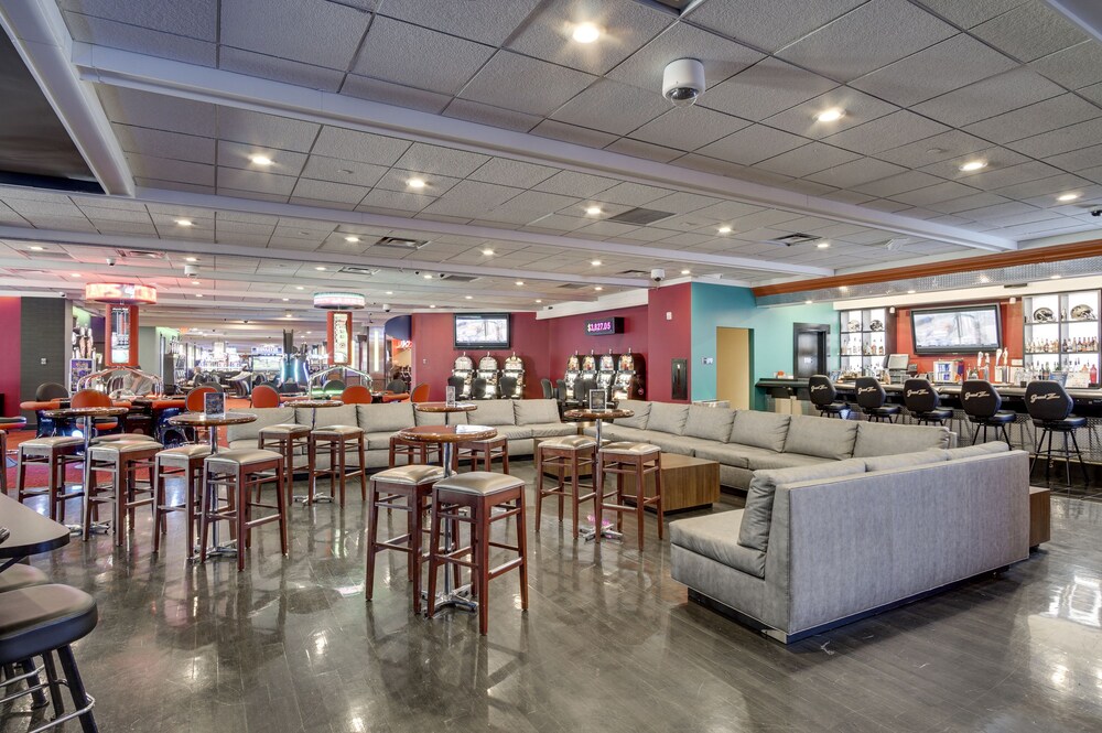 Grand Z Casino Hotel by Red Lion Hotels - photo 26