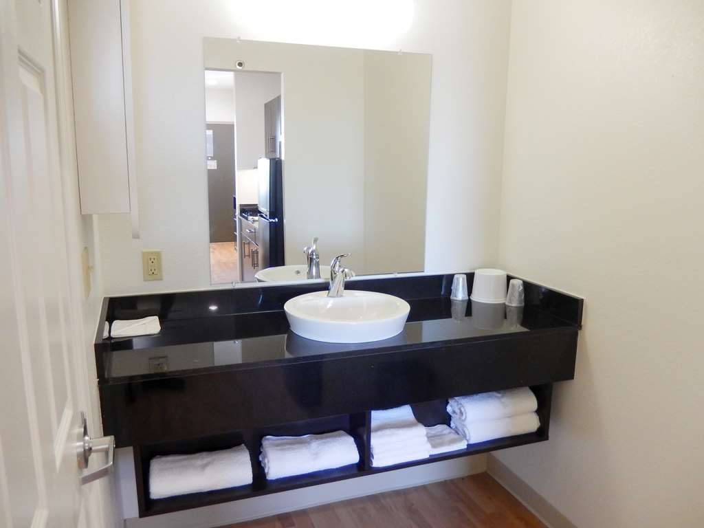 Studio 6 Yukon OK - photo 20