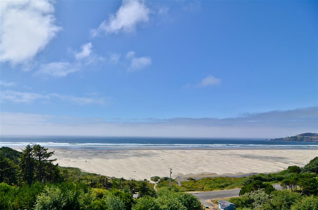 Best Western Plus Agate Beach Inn - photo 33