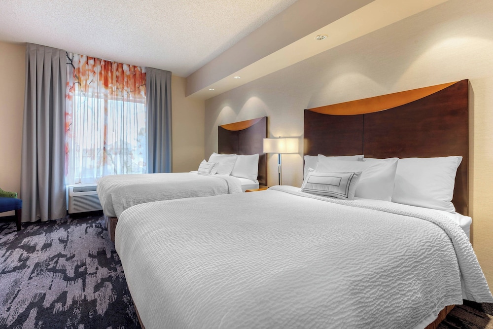 Fairfield Inn & Suites by Marriott Rockford - photo 9