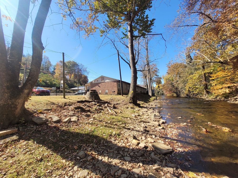 Economy Inn Sylva in Sylva, United States