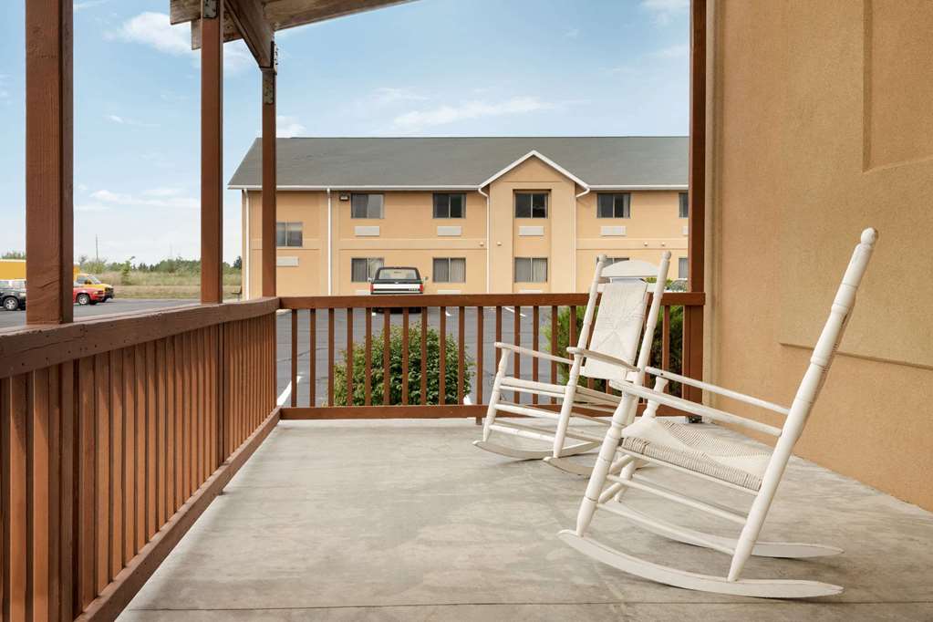 Travelodge by Wyndham Marysville - photo 16