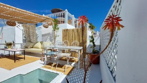 Dar Mouima - carbon neutral hotel in Tangier