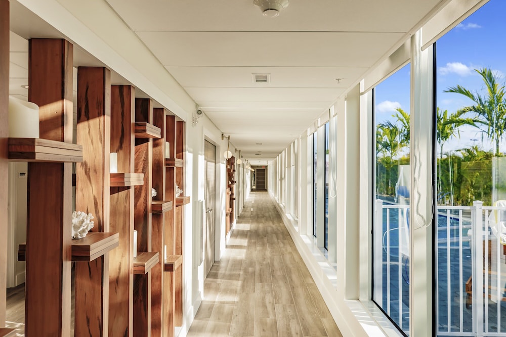 Kompose Boutique Hotel - photo 58