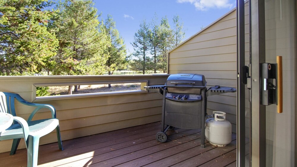 Fairway Village 32 - photo 12