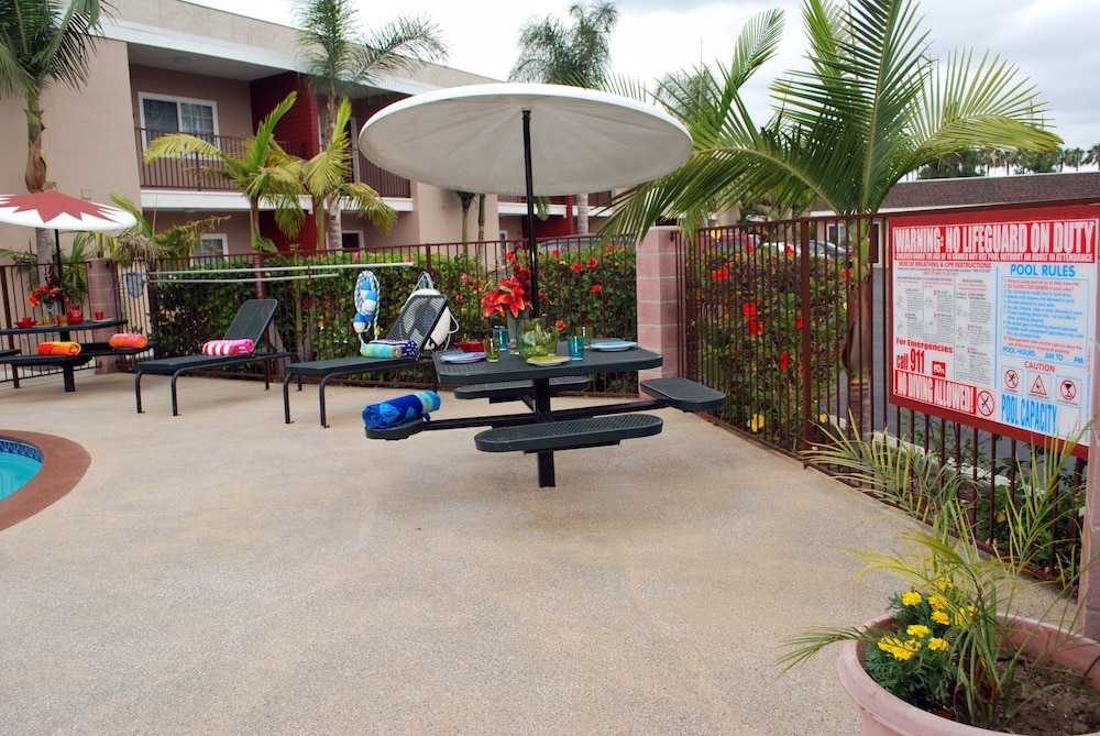 Budget Inn Anaheim - photo 19