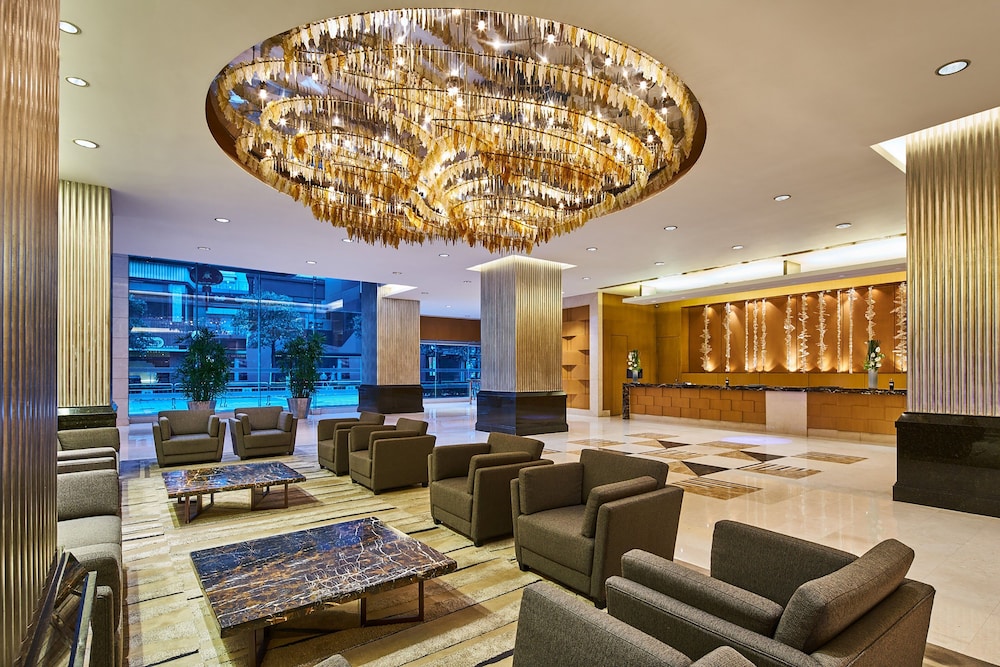 Four Points by Sheraton Shanghai Daning — 4-Star Luxury Hotel in Shanghai, People's Republic of China