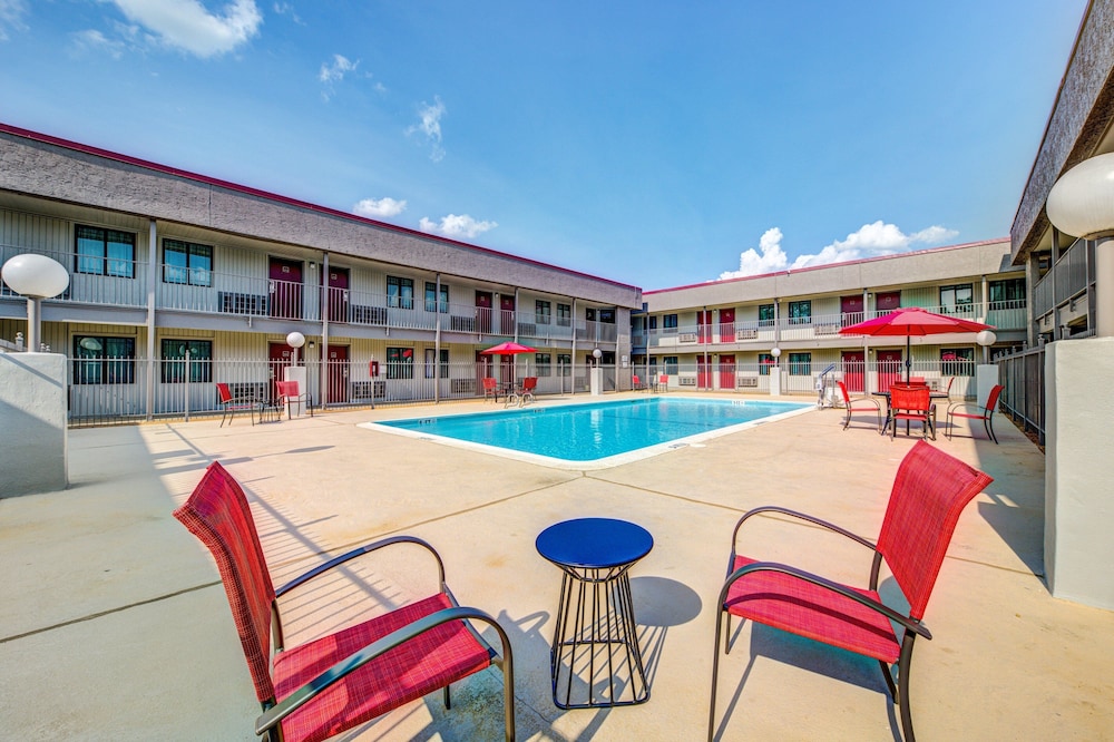 Red Roof Inn Lewisville - photo 25