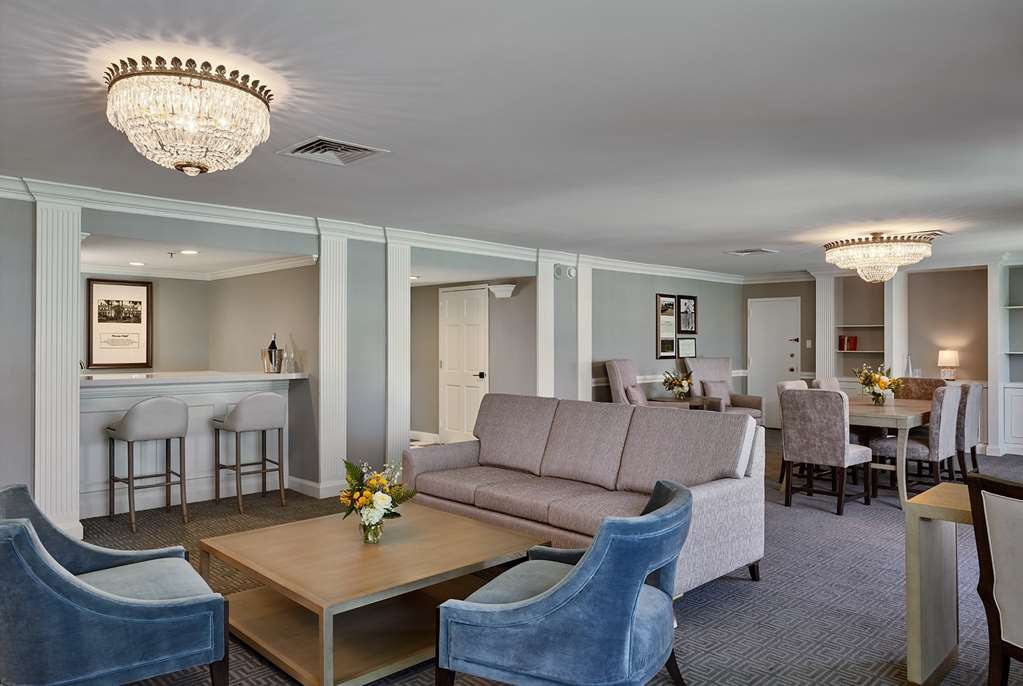 Seaview Hotel - photo 22