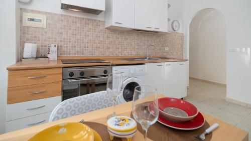 Don Leandro's House by Rentbeat — 4-Star Luxury Hotel in Civitavecchia, Italy