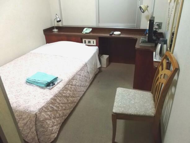 Business Hotel Fukuhara in Nobeoka, Japan