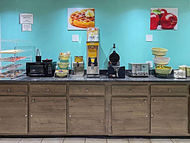 Quality Inn Henderson I 85 - photo 20