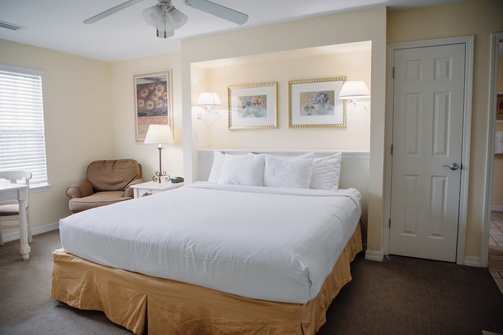 Holiday Inn Club Vacations Hill Country Resort Canyon Lake - photo 12