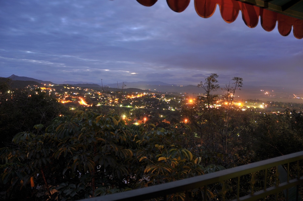 Sunset Manor - carbon neutral hotel in Nelspruit