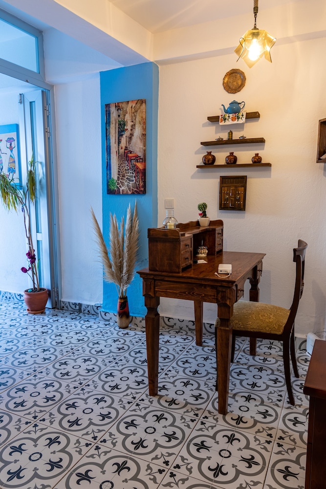 e2 Deniz Otel — Bozcaada — photo 3